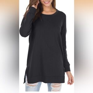 NWOT LEVACA BLACK PULLOVER S